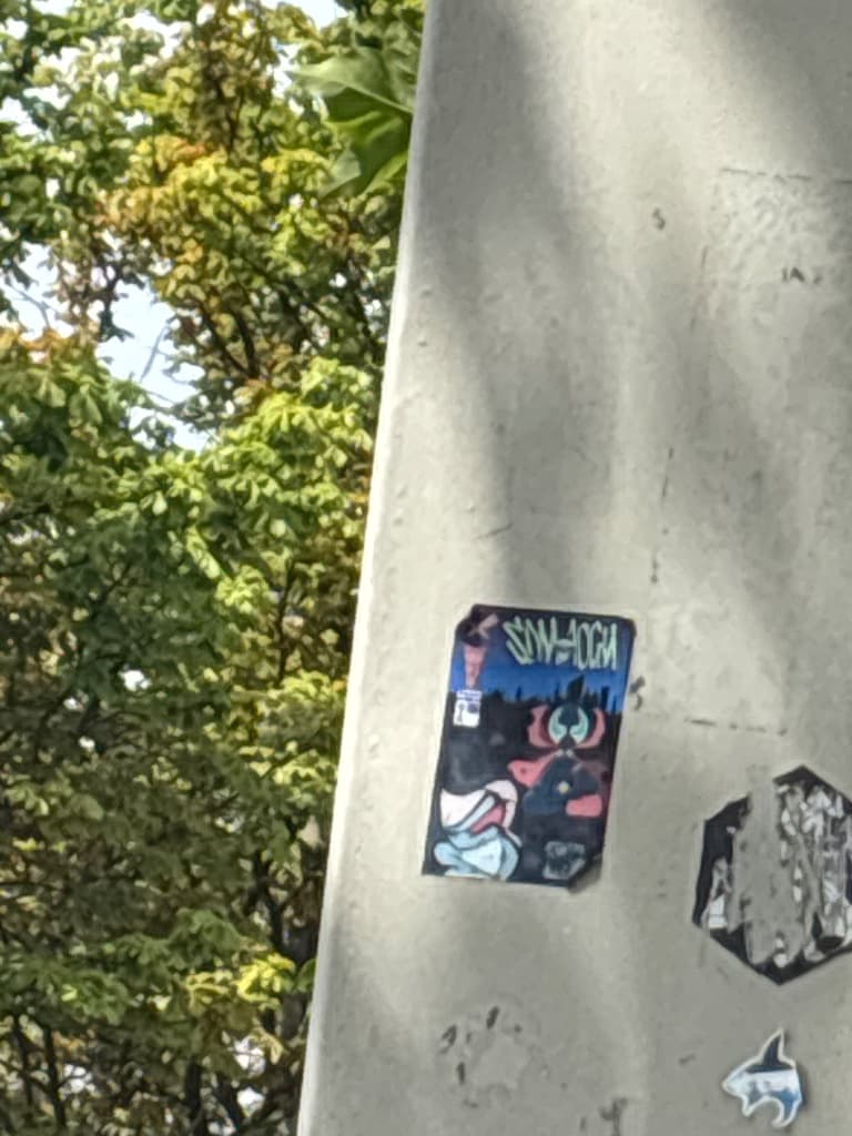 SDM x 10GU spawn sticker in The Hague