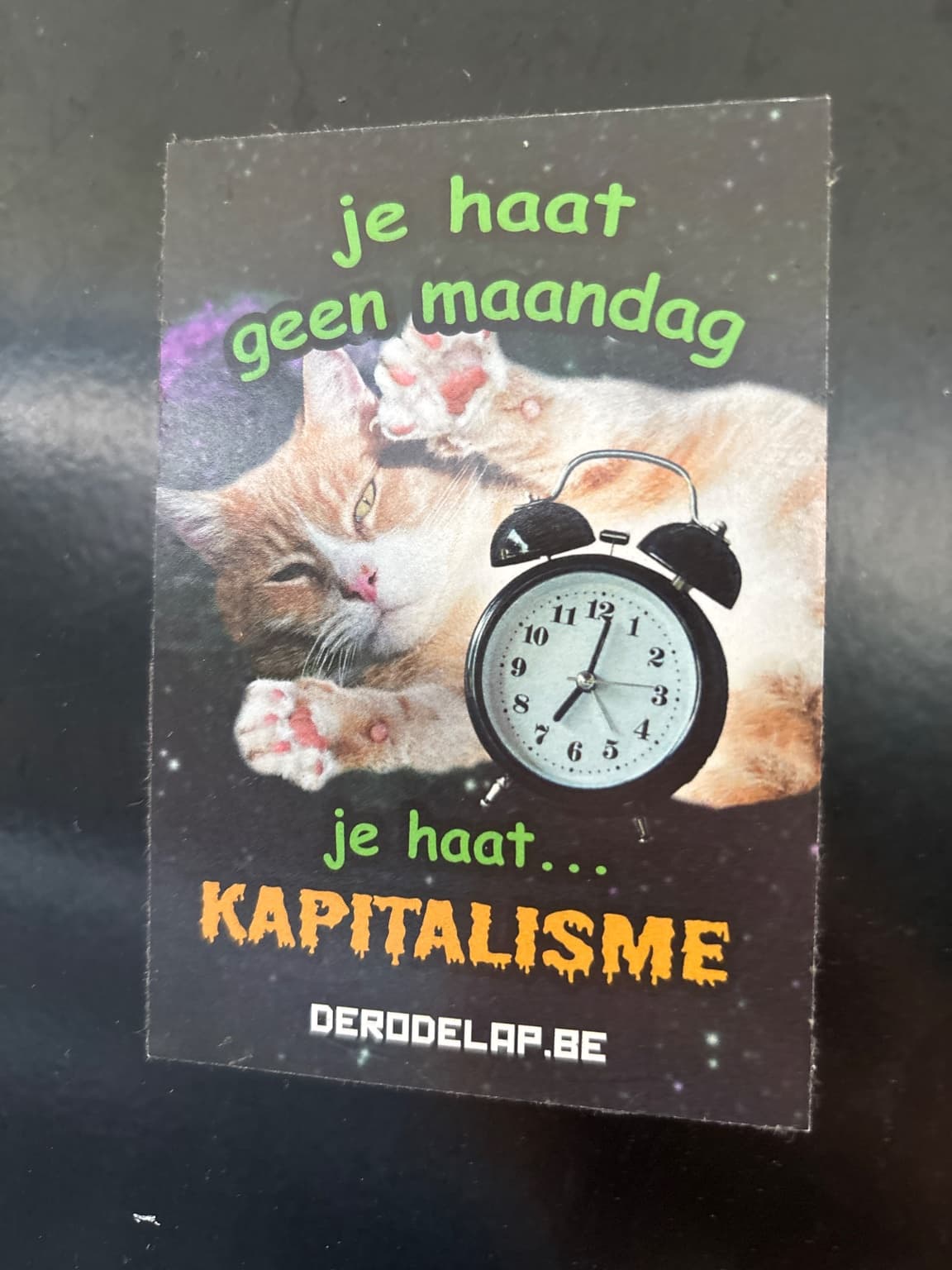 Je haat geen maandag. Je haat kapitalisme