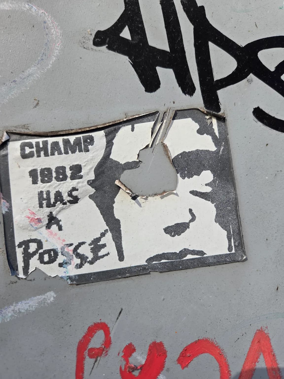 Champ 1982 has a posse sticker in Antwerp