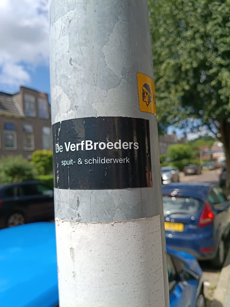 De Verfbroeders sticker in Groningen