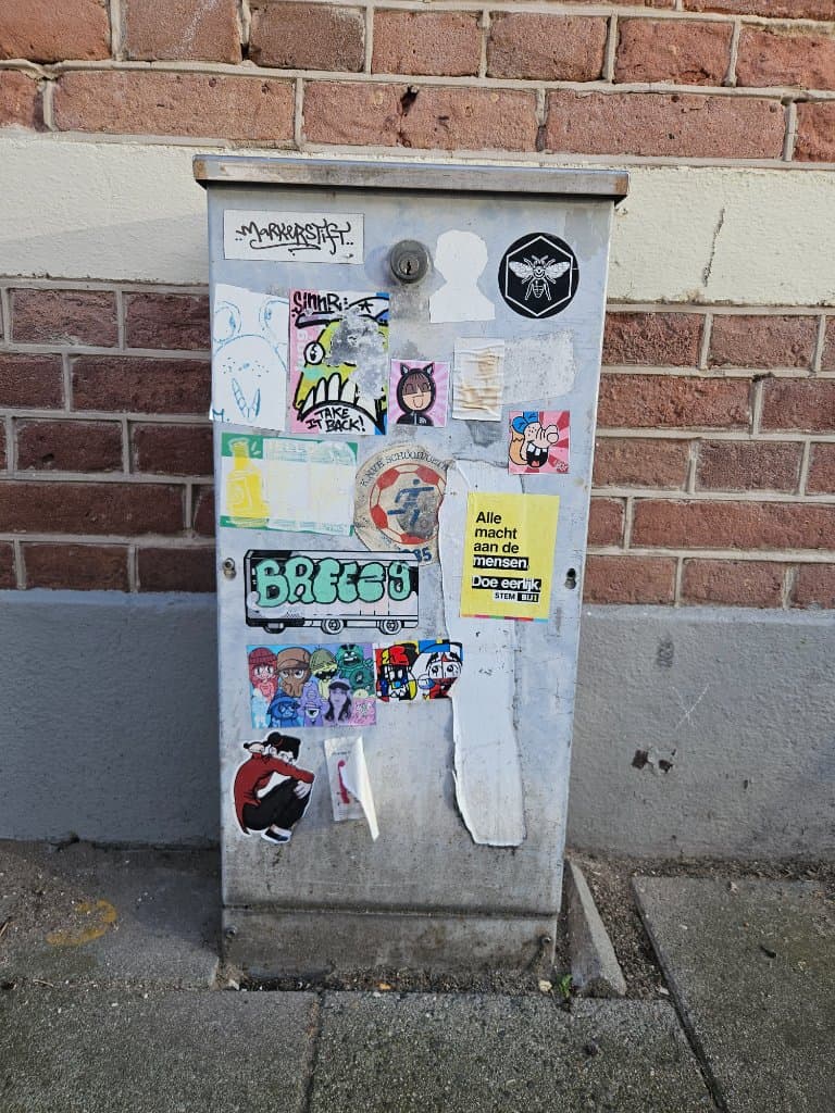 Markerstift, Sinnr, Plakplaatjes, De Imker, Manu, Bij1, Lody sticker in Zwolle
